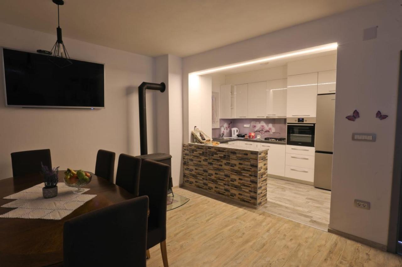 Apartman Teo &Tena Otočac Extérieur photo