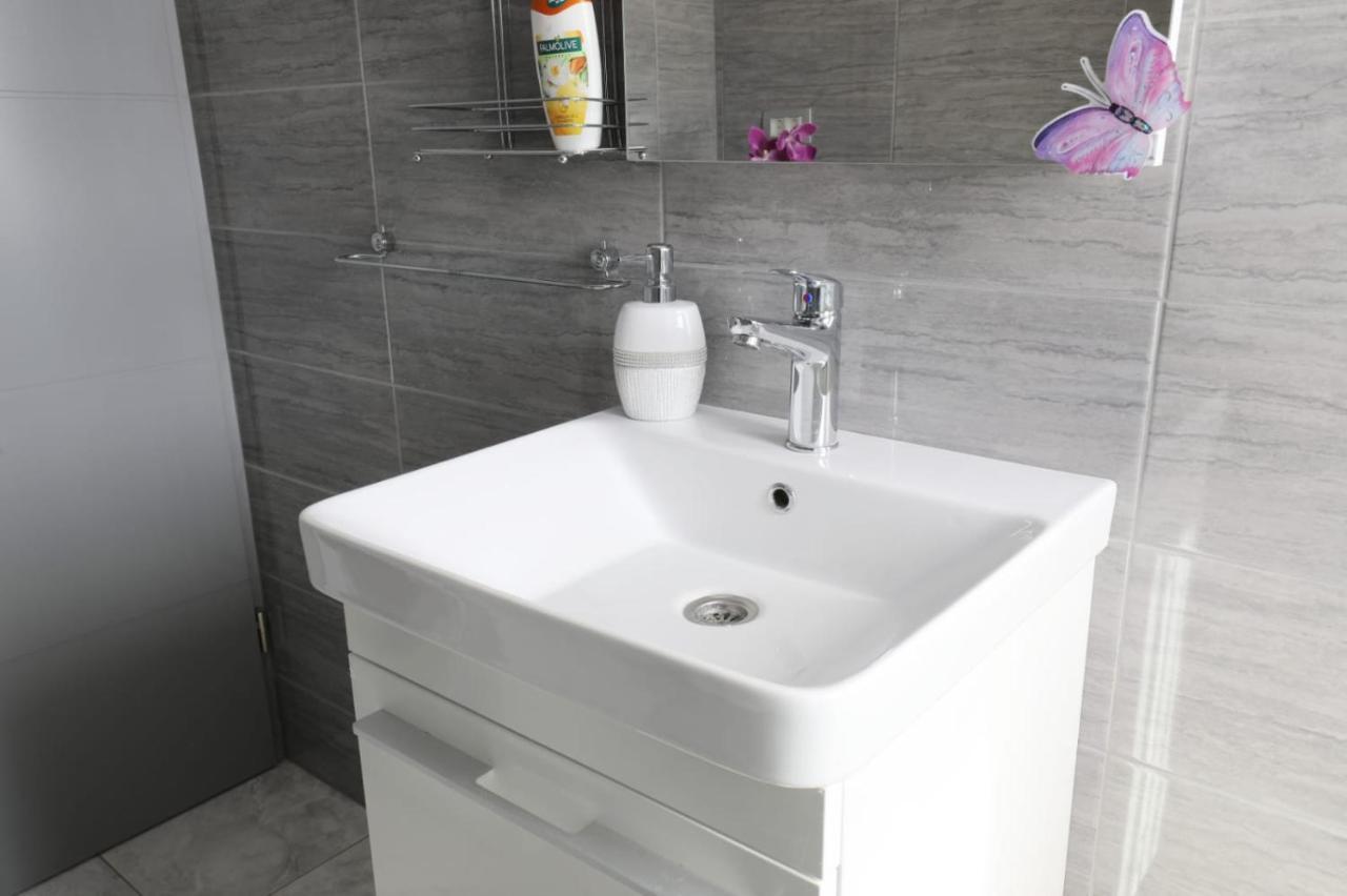 Apartman Teo &Tena Otočac Extérieur photo