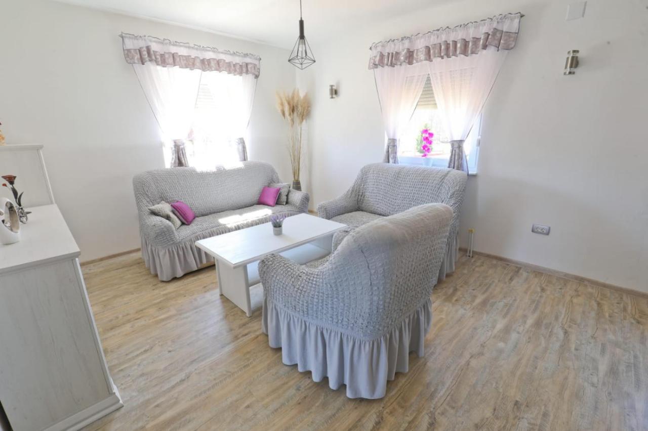 Apartman Teo &Tena Otočac Extérieur photo