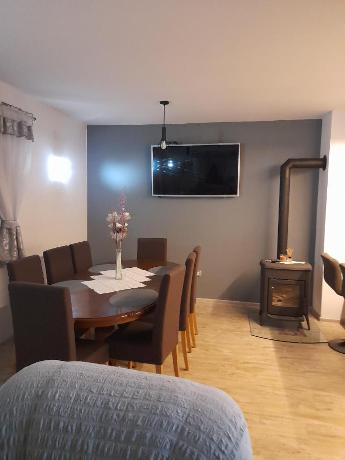 Apartman Teo &Tena Otočac Extérieur photo